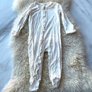 Spearmint Love ruffle zipper footie